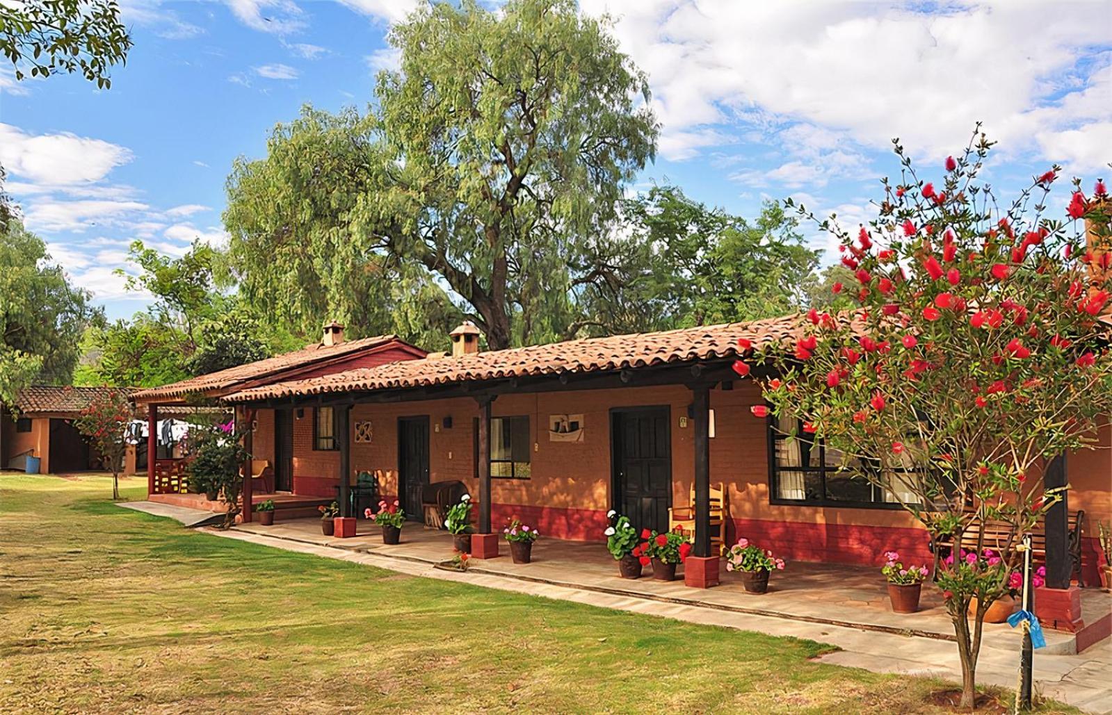 Villa Patzcuaro Garden Hotel Eksteriør billede